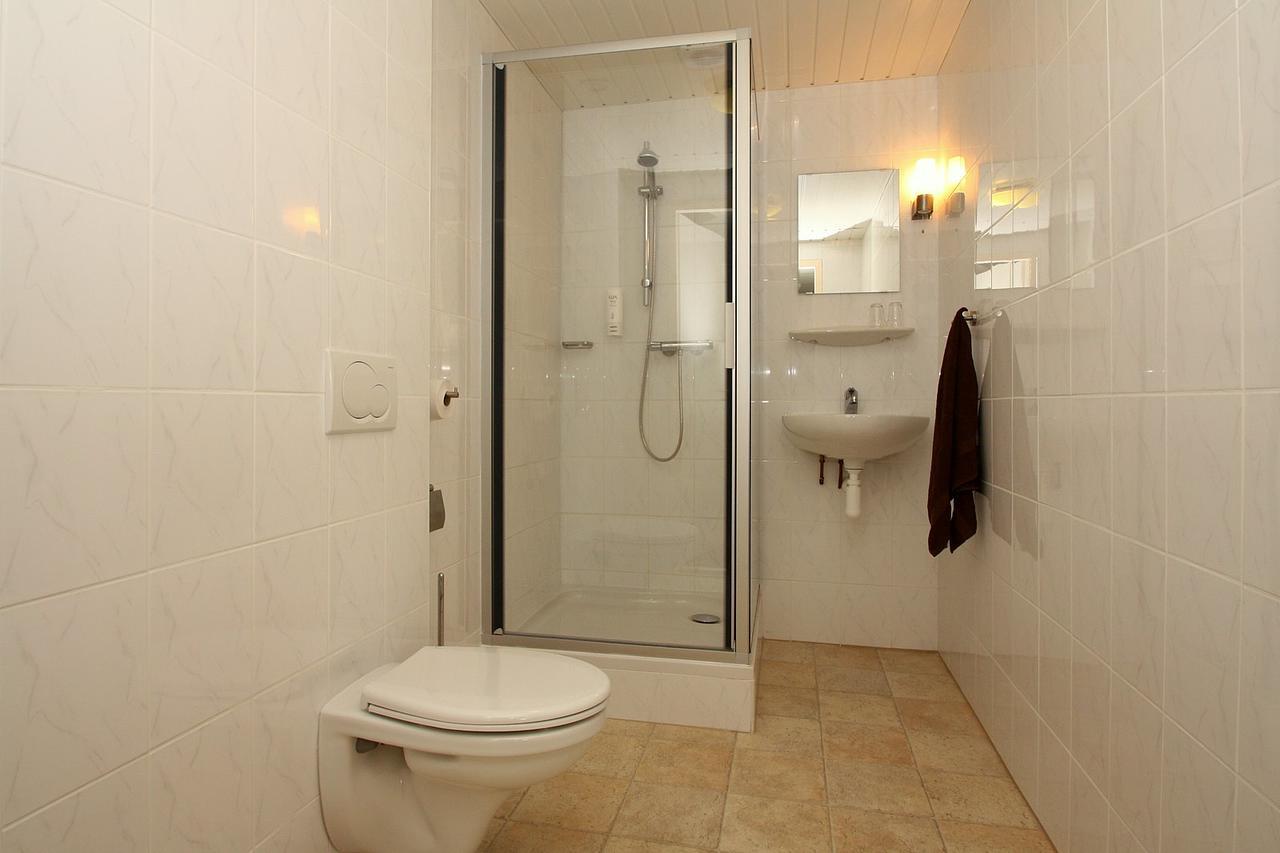 Hotel-Appartementen Klaver Vier Wagenborgen ภายนอก รูปภาพ